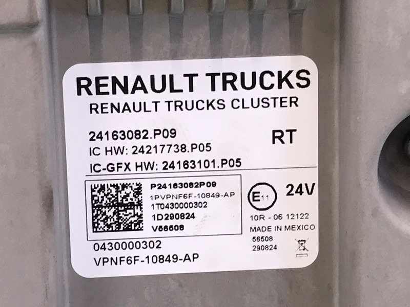 Renault T-Serie Evolution - Salpicadero para Camión: foto 3 Renault T-Serie Evolution - Salpicadero para Camión: foto 3