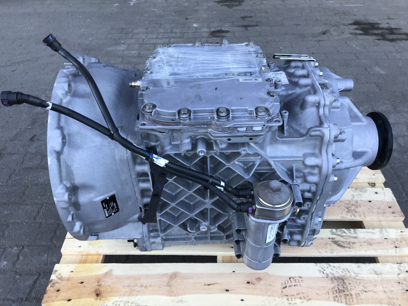 Renault T-Serie Evolution Renault AT2812G Optidrive Versnellingsbak 7420483506 - Caja de cambios para Camión: foto 1 Renault T-Serie Evolution Renault AT2812G Optidrive Versnellingsbak 7420483506 - Caja de cambios para Camión: foto 1