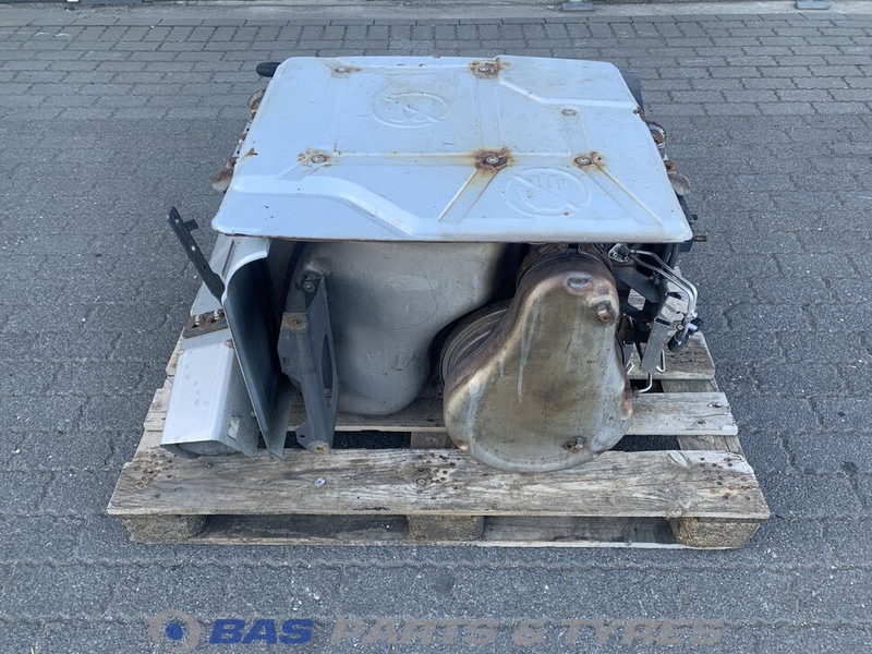 Renault Uitlaatdemper Renault 7421750067 - Silenciador para Camión: foto 1 Renault Uitlaatdemper Renault 7421750067 - Silenciador para Camión: foto 1