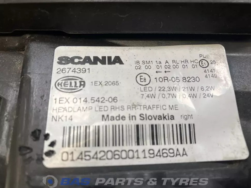 Scania Koplamp Rechts 2674391 - Faro delantero para Camión: foto 3 Scania Koplamp Rechts 2674391 - Faro delantero para Camión: foto 3