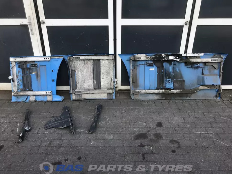 Scania P-Serie NextGen Sideskirt Set Scania 2338003 - Carrocería y exterior para Camión: foto 4 Scania P-Serie NextGen Sideskirt Set Scania 2338003 - Carrocería y exterior para Camión: foto 4