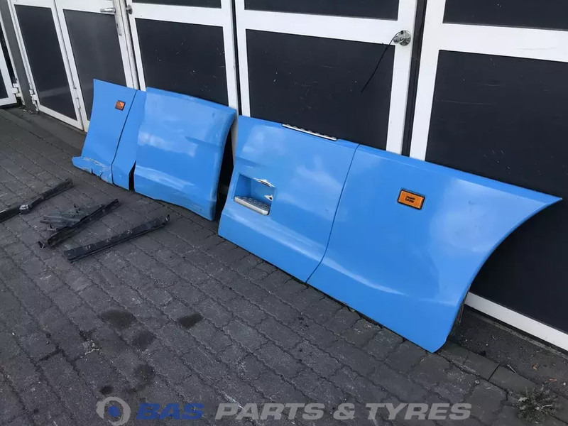 Scania P-Serie NextGen Sideskirt Set Scania 2338003 - Carrocería y exterior para Camión: foto 2 Scania P-Serie NextGen Sideskirt Set Scania 2338003 - Carrocería y exterior para Camión: foto 2