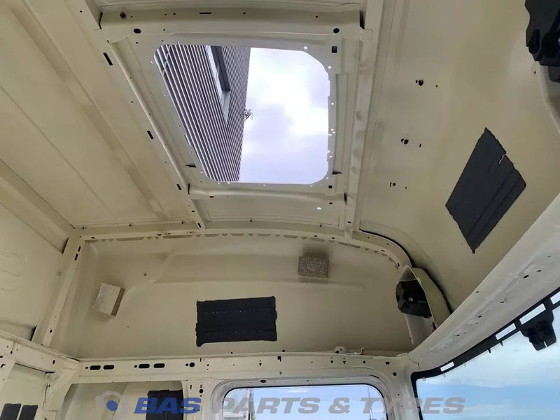 Scania R-Serie NextGen Scania CR-20 Highline L3H2 2047000 - Cabina e interior para Camión: foto 5 Scania R-Serie NextGen Scania CR-20 Highline L3H2 2047000 - Cabina e interior para Camión: foto 5