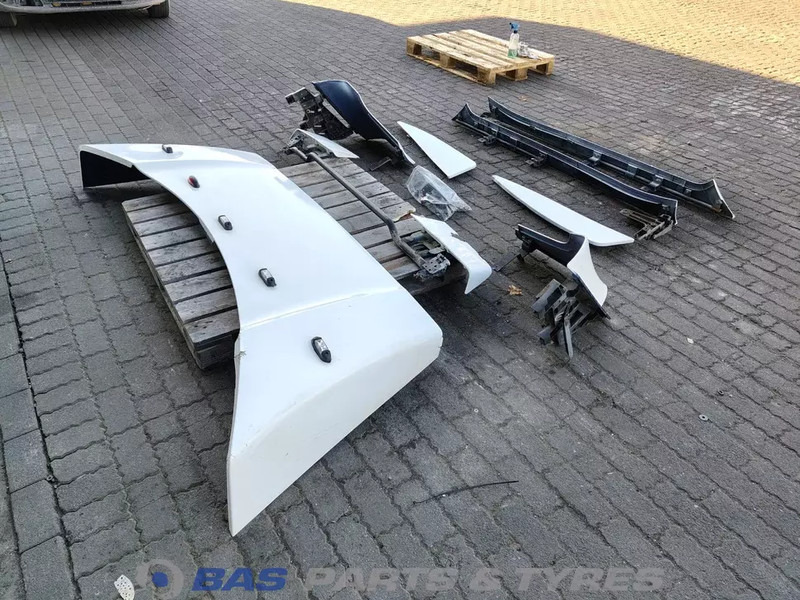 Scania R-Serie NextGen Spoilerset Scania CR-17 Normal L2H2 2720470 - Aerodinámica/ Spoiler para Camión: foto 4 Scania R-Serie NextGen Spoilerset Scania CR-17 Normal L2H2 2720470 - Aerodinámica/ Spoiler para Camión: foto 4