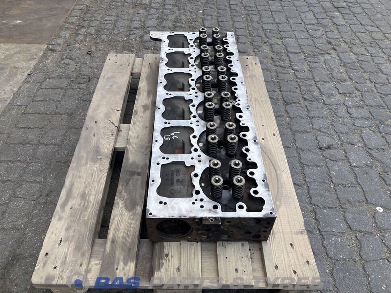 Volvo Cilinderkop Volvo D13A 440 A1 20960029 - Bloque de cilindros para Camión: foto 4 Volvo Cilinderkop Volvo D13A 440 A1 20960029 - Bloque de cilindros para Camión: foto 4