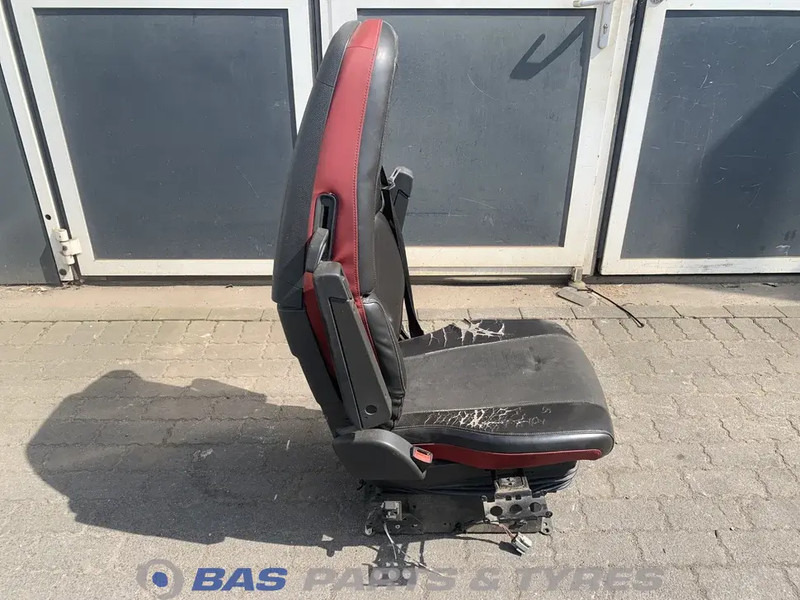 Volvo FH4 Bestuurdersstoel Volvo 21209356 - Asiento para Camión: foto 4 Volvo FH4 Bestuurdersstoel Volvo 21209356 - Asiento para Camión: foto 4