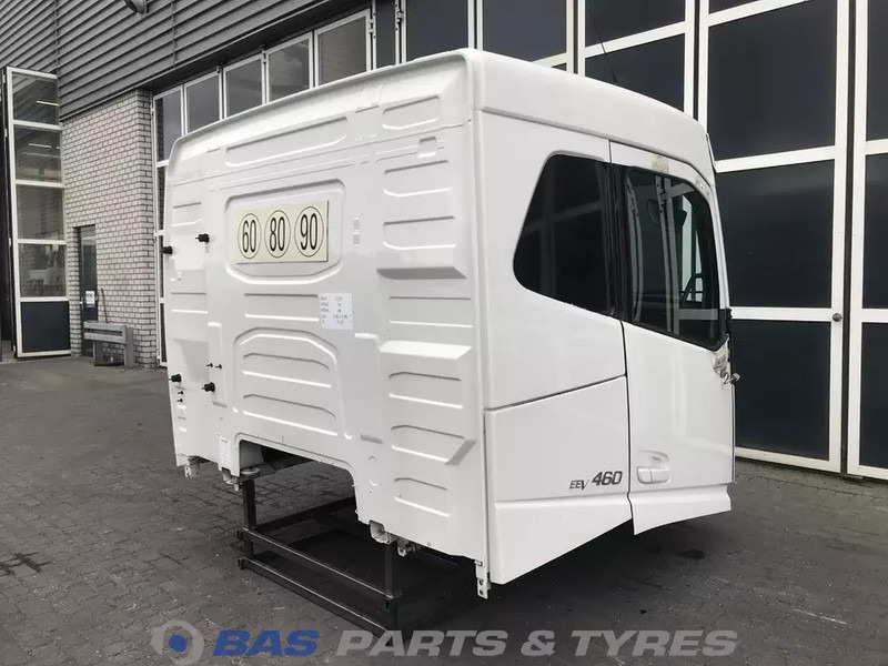 Volvo FH4 - Cabina e interior para Camión: foto 3 Volvo FH4 - Cabina e interior para Camión: foto 3