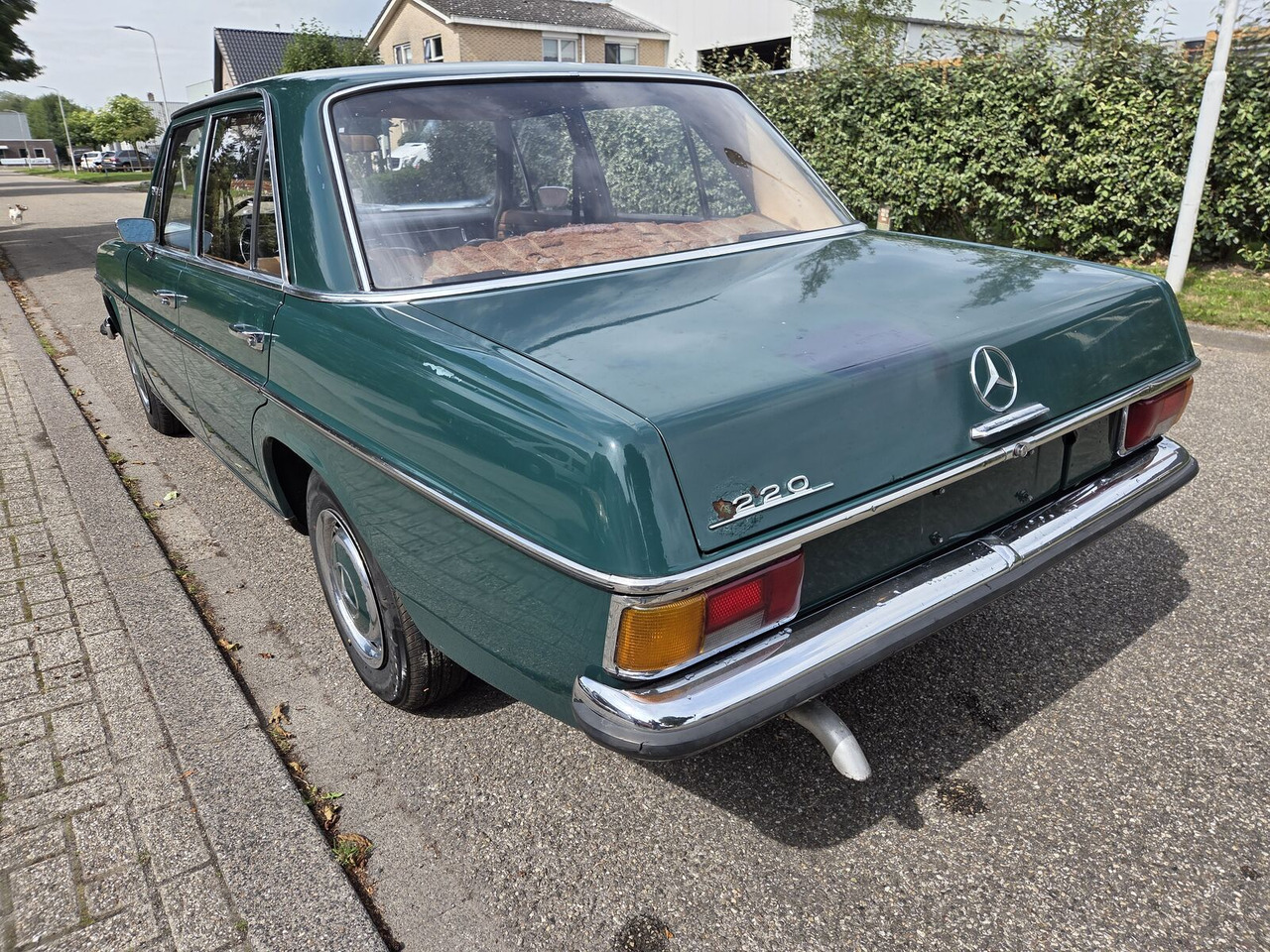 Mercedes-Benz 220 (W115) auto - Coche: foto 5 Mercedes-Benz 220 (W115) auto - Coche: foto 5
