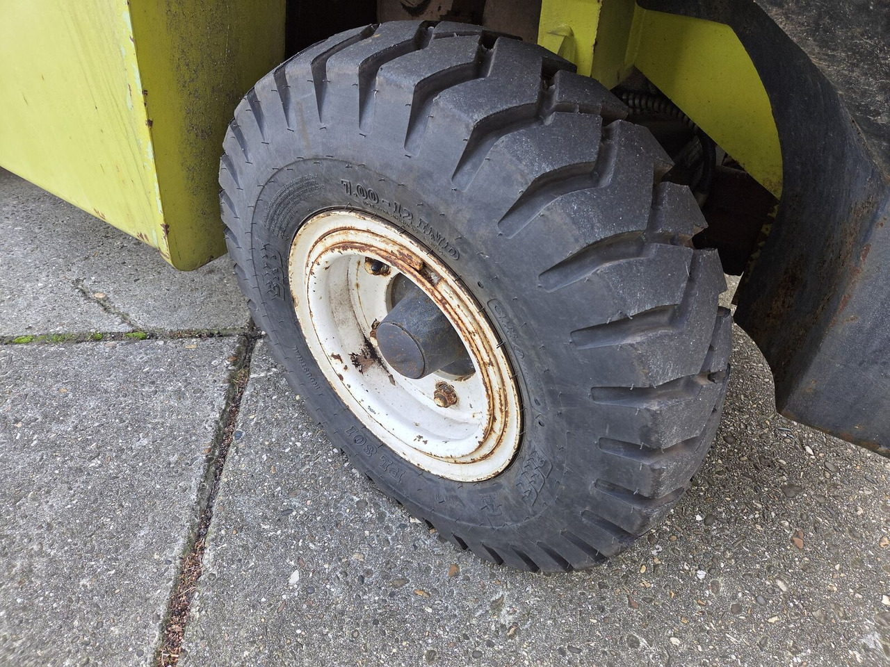 Clark GPX 50S diesel heftruck - Otros maquinaria: foto 4 Clark GPX 50S diesel heftruck - Otros maquinaria: foto 4