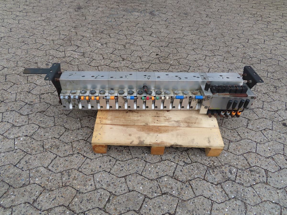 Goldhofer Bejeningsblok t. uni-svanehals - Piezas de recambio para Remolque: foto 1 Goldhofer Bejeningsblok t. uni-svanehals - Piezas de recambio para Remolque: foto 1