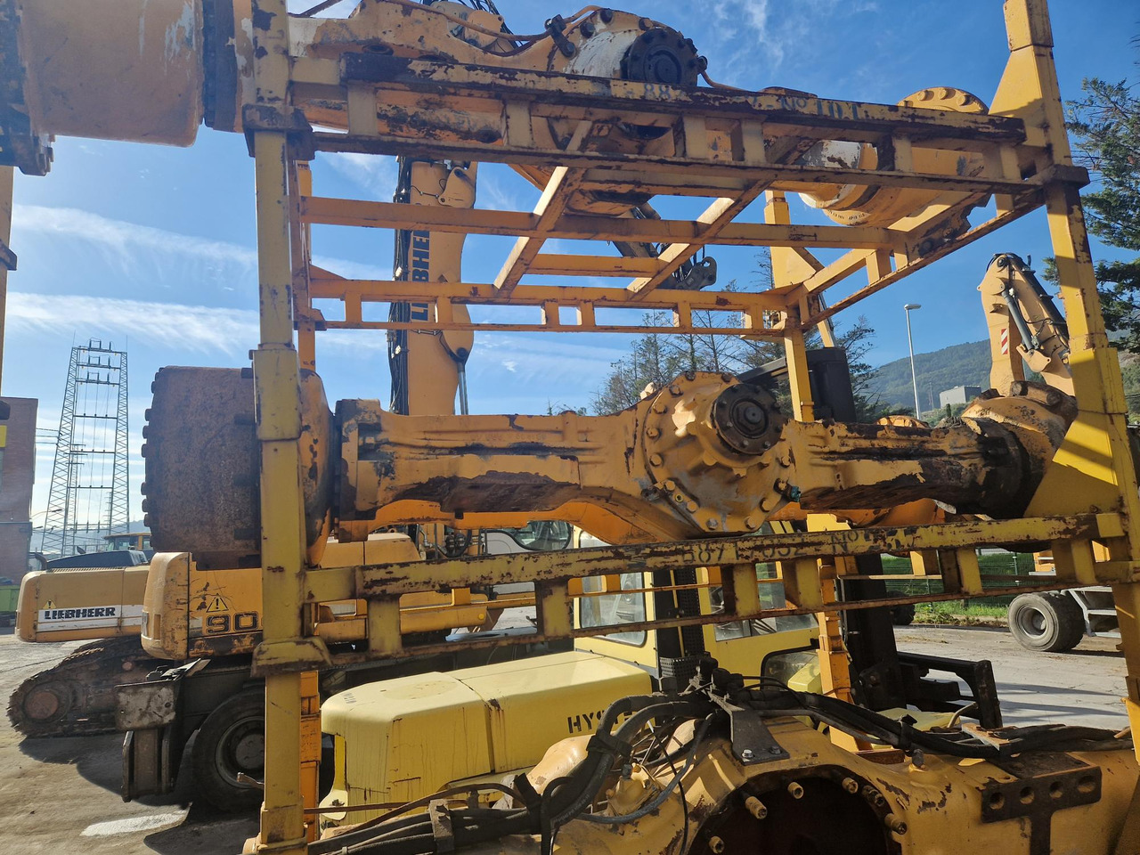 EJE ZF AP9 - Eje y piezas para Maquinaria de construcción: foto 1 EJE ZF AP9 - Eje y piezas para Maquinaria de construcción: foto 1