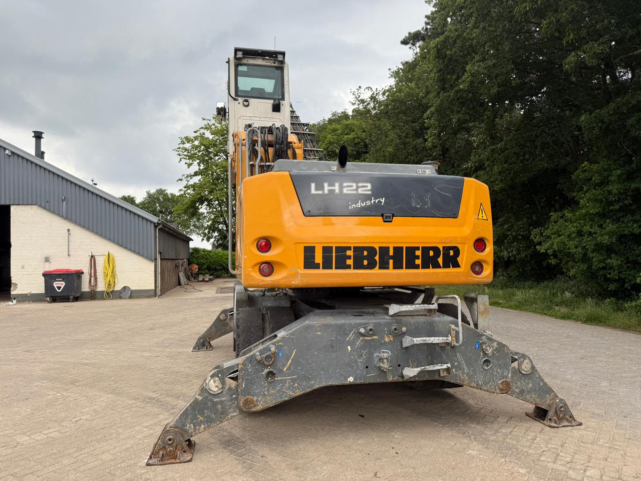 LIEBHERR LH22M - Manipulador de materiales: foto 1 LIEBHERR LH22M - Manipulador de materiales: foto 1