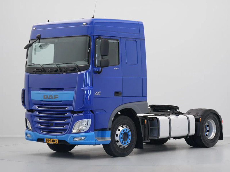 DAF XF 440 FT Space Cab, PTO - Cabeza tractora: foto 1 DAF XF 440 FT Space Cab, PTO - Cabeza tractora: foto 1