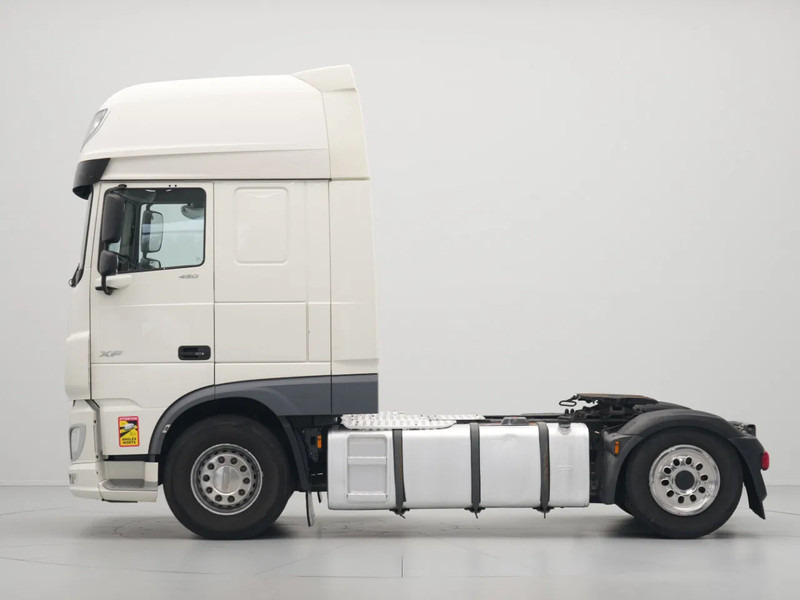 DAF XF 450 FT Super Space Cab, New Tacho, Full Tank - Cabeza tractora: foto 2 DAF XF 450 FT Super Space Cab, New Tacho, Full Tank - Cabeza tractora: foto 2