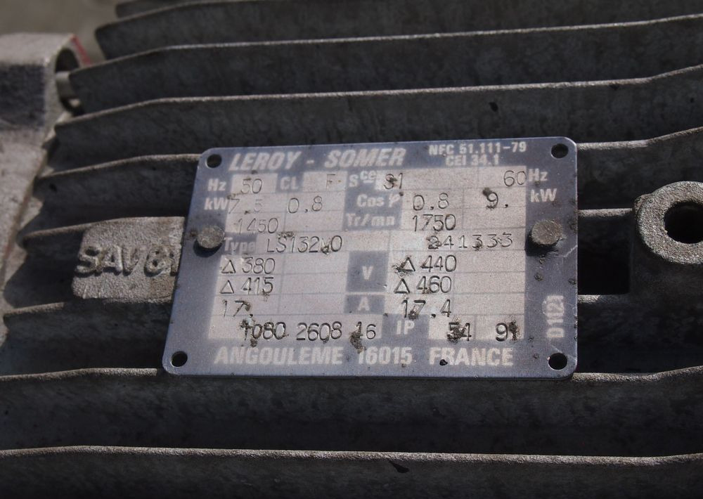 Wyposażenie Atlas Copco Atlas Copco LF 9 Kompresor sprężarka Atlas Copco 500l 10bar - Implemento: foto 3 Wyposażenie Atlas Copco Atlas Copco LF 9 Kompresor sprężarka Atlas Copco 500l 10bar - Implemento: foto 3