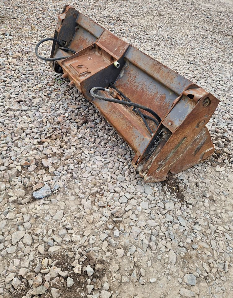 Koparka kołowa Mecalac MECALAC 4w1 lub 3w1 2012 Łyżka 4w1 Mecalac 10, 12 - Cazo para excavadora para Maquinaria de construcción: foto 4 Koparka kołowa Mecalac MECALAC 4w1 lub 3w1 2012 Łyżka 4w1 Mecalac 10, 12 - Cazo para excavadora para Maquinaria de construcción: foto 4