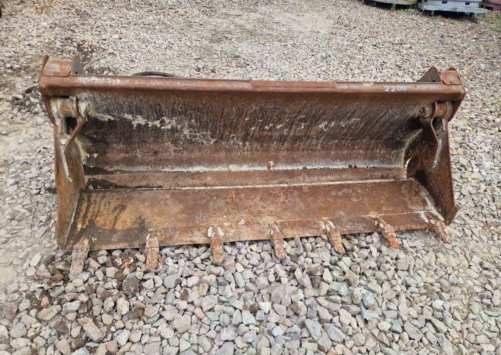 Koparka kołowa Mecalac MECALAC 4w1 lub 3w1 2012 Łyżka 4w1 Mecalac 10, 12 - Cazo para excavadora para Maquinaria de construcción: foto 5 Koparka kołowa Mecalac MECALAC 4w1 lub 3w1 2012 Łyżka 4w1 Mecalac 10, 12 - Cazo para excavadora para Maquinaria de construcción: foto 5