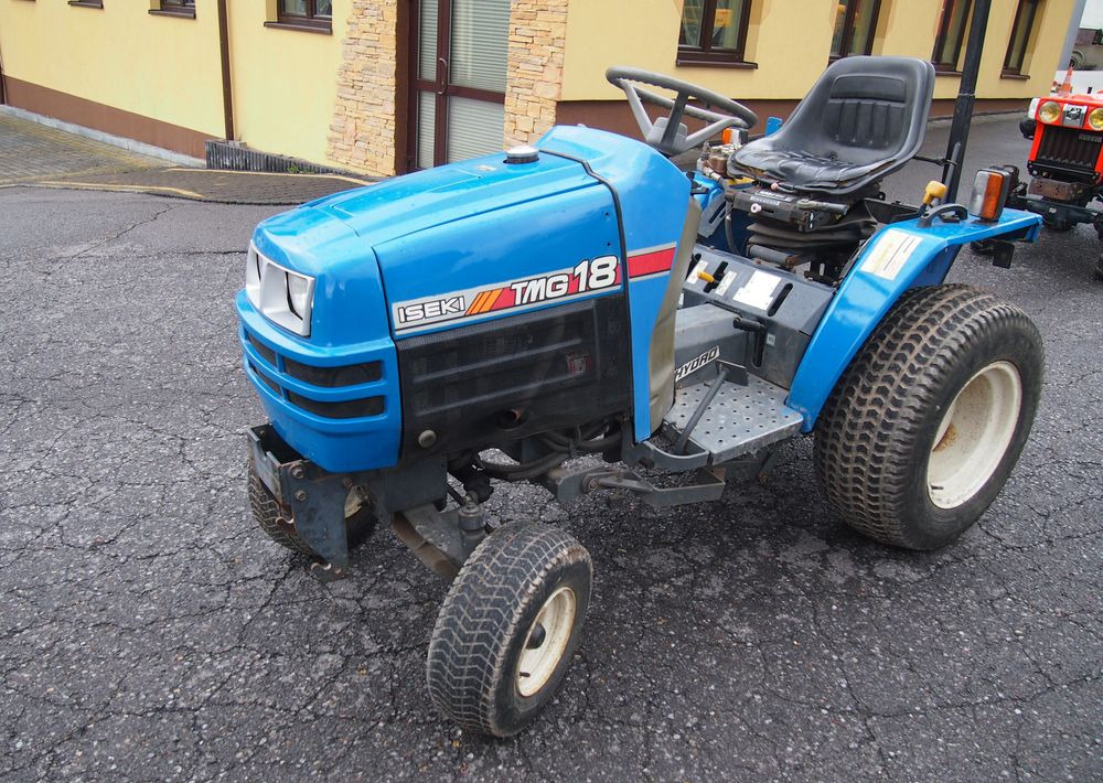 Leasing de  Kosiarka traktorek Iseki TMG T18 1995 hydro Diesel Kosiarka traktorek Iseki TMG T18 1995 hydro Diesel: foto 6