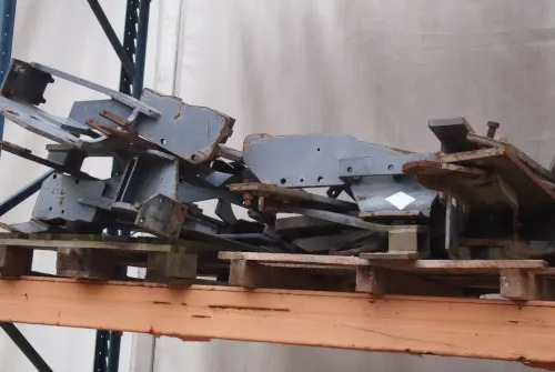 Ładowacz czołowy Tur do ciągnika MF NW JD CLAAS RENAULT - Cargador frontal para tractor: foto 3 Ładowacz czołowy Tur do ciągnika MF NW JD CLAAS RENAULT - Cargador frontal para tractor: foto 3