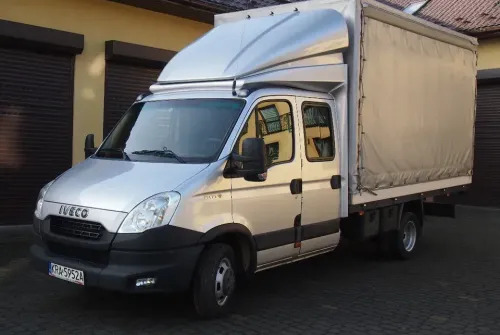 Samochód Iveco Daily 35c21 2012 DMC 3,5T DOKA dubel kabina - Furgoneta con lona, Furgoneta combi: foto 2 Samochód Iveco Daily 35c21 2012 DMC 3,5T DOKA dubel kabina - Furgoneta con lona, Furgoneta combi: foto 2