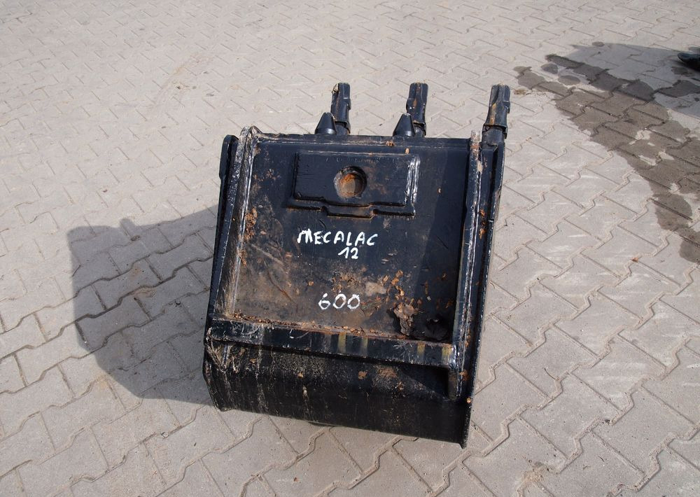 Wyposażenie Mecalac Mecalac 10, 11, 12, Łyżka kopiąca Mecalac 60cm - Cazo para excavadora: foto 4 Wyposażenie Mecalac Mecalac 10, 11, 12, Łyżka kopiąca Mecalac 60cm - Cazo para excavadora: foto 4