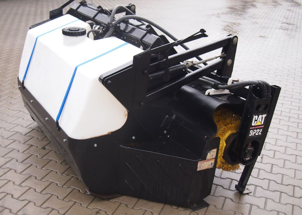 Zamiatarka Catepillar Bp22 2010 Zmiatarka CAT - Barredora cucharón: foto 4 Zamiatarka Catepillar Bp22 2010 Zmiatarka CAT - Barredora cucharón: foto 4