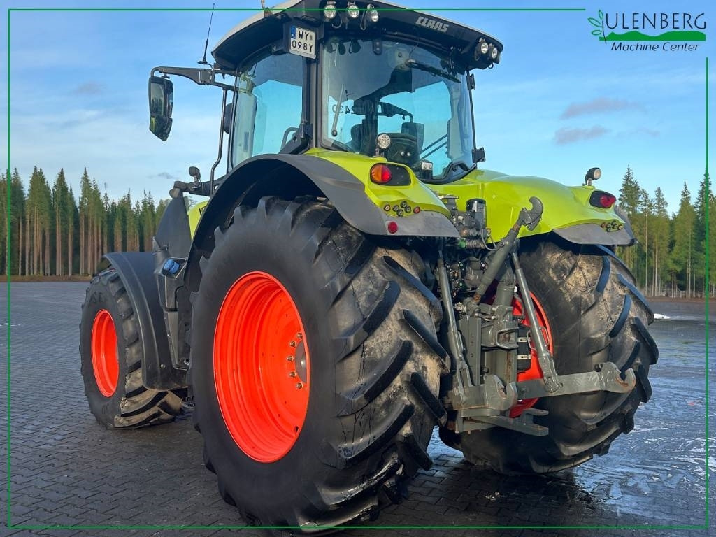 Tractor Claas Axion 850: foto 7