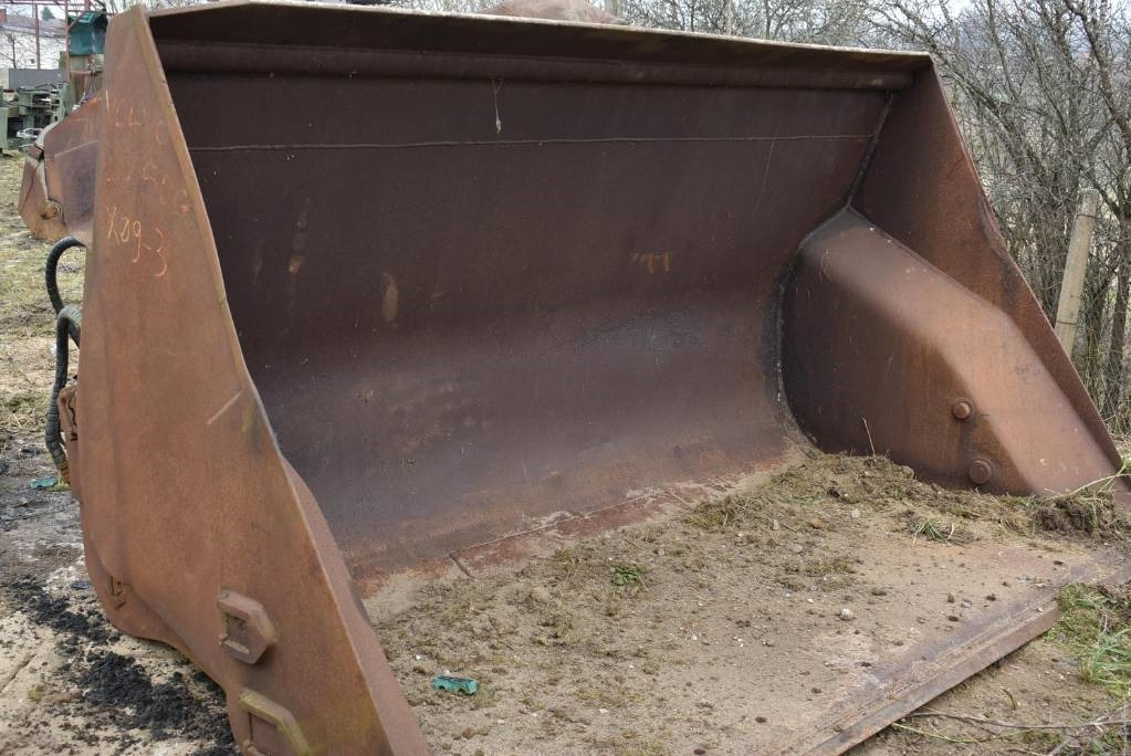 Lyzki do zaladunku do ladowarki VOLVO - Cazo para Maquinaria de construcción: foto 4 Lyzki do zaladunku do ladowarki VOLVO - Cazo para Maquinaria de construcción: foto 4