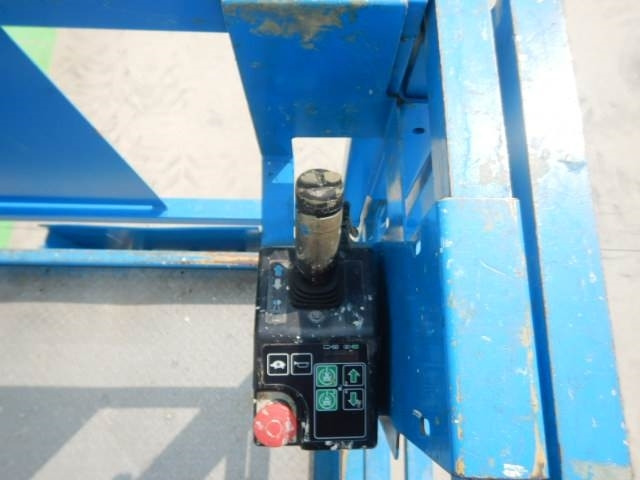 Plataforma de tijeras Genie GS2669DC: foto 9