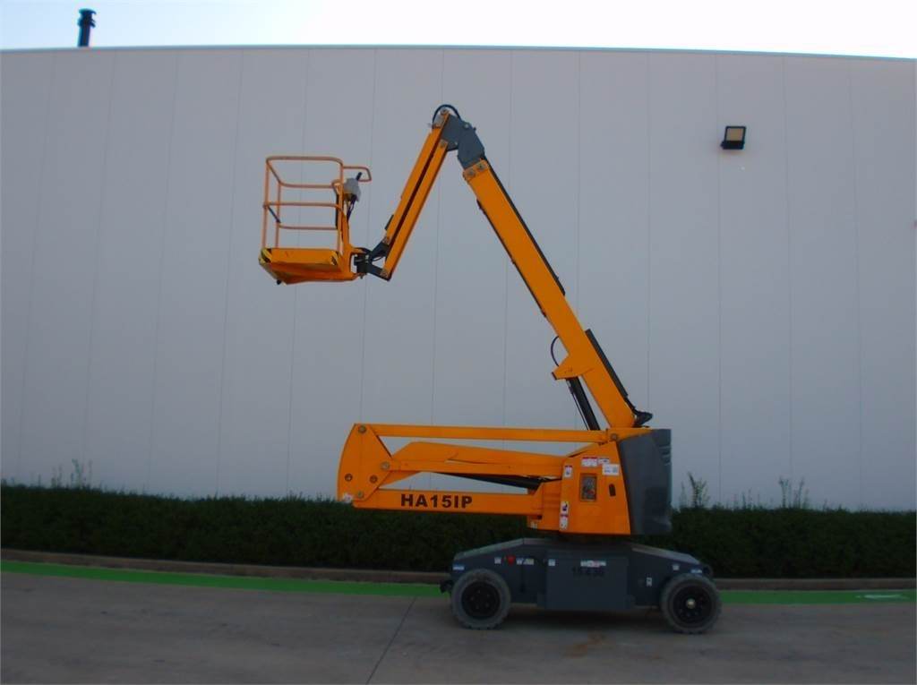 Plataforma articulada Haulotte HA15IP: foto 6 Plataforma articulada Haulotte HA15IP: foto 6