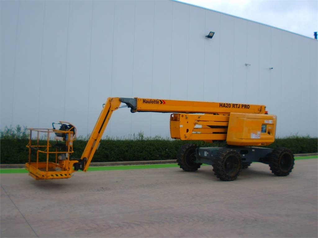 Haulotte HA20RTJ Pro  - Plataforma articulada: foto 2 Haulotte HA20RTJ Pro  - Plataforma articulada: foto 2