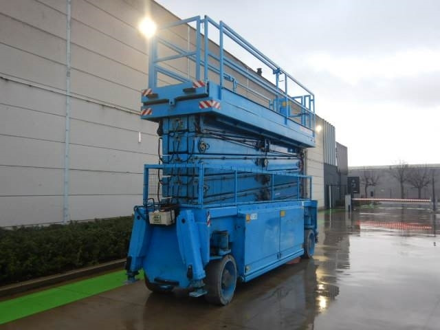 Holland Lift N-265EL13 4WDS/N - Plataforma de tijeras: foto 2 Holland Lift N-265EL13 4WDS/N - Plataforma de tijeras: foto 2