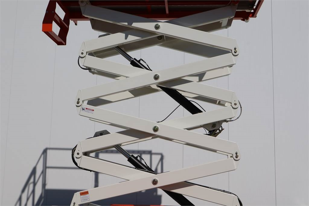 Plataforma de tijeras Snorkel S3370RTE: foto 7