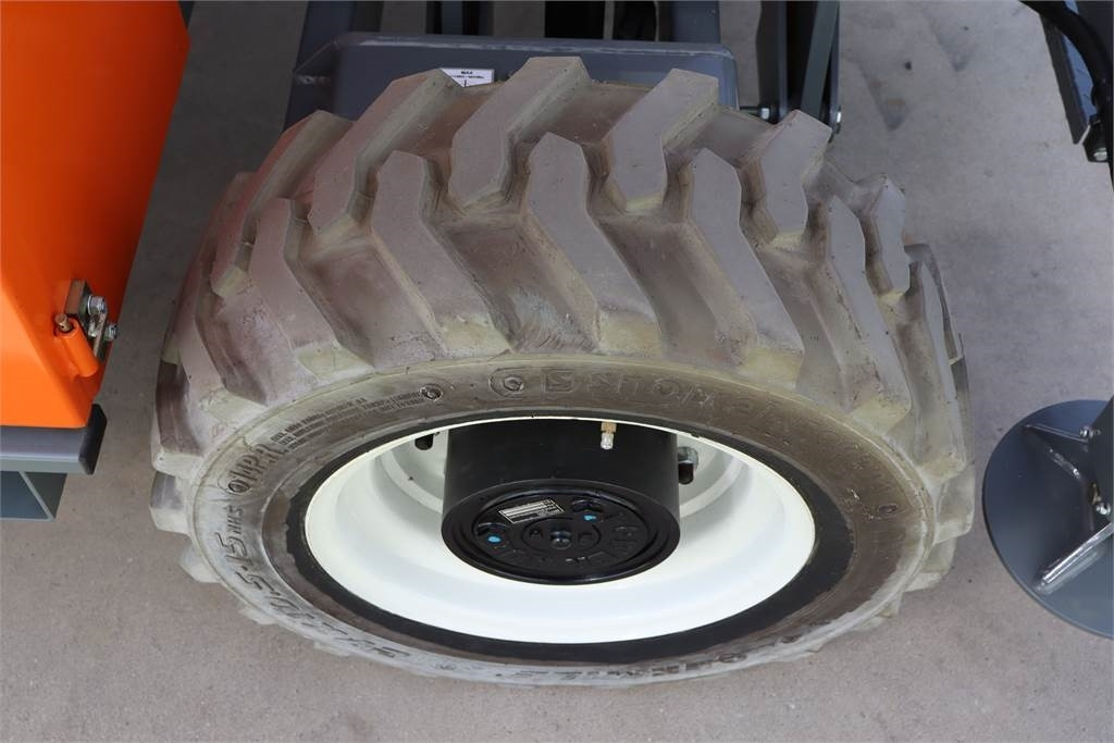 Plataforma de tijeras Snorkel S3970RTE: foto 15 Plataforma de tijeras Snorkel S3970RTE: foto 15