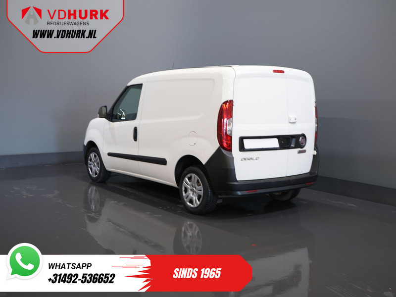 Fiat Dobló Cargo 1.3 MJ BPM VRIJ! 7x Voorraad NL Auto/ Airco/ Bluetooth/ Betimmering - Furgoneta pequeña: foto 2 Fiat Dobló Cargo 1.3 MJ BPM VRIJ! 7x Voorraad NL Auto/ Airco/ Bluetooth/ Betimmering - Furgoneta pequeña: foto 2