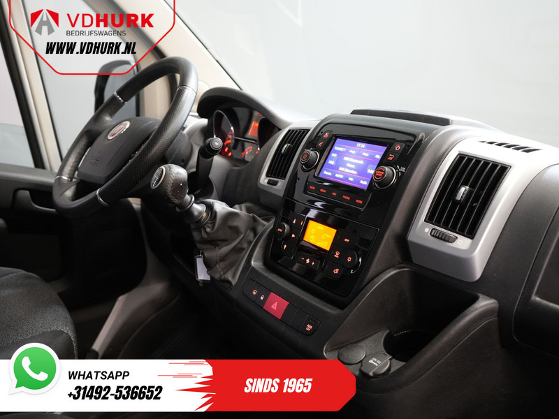 Fiat Ducato 2.3 MJ 120 pk L2H2 BPM VRIJ! Glasresteel/ Glastransporter/ Glaswagen/ Navi/ Climate/ Camera/ 2.5t Trekverm/ Imperiaal - Furgoneta pequeña: foto 3 Fiat Ducato 2.3 MJ 120 pk L2H2 BPM VRIJ! Glasresteel/ Glastransporter/ Glaswagen/ Navi/ Climate/ Camera/ 2.5t Trekverm/ Imperiaal - Furgoneta pequeña: foto 3