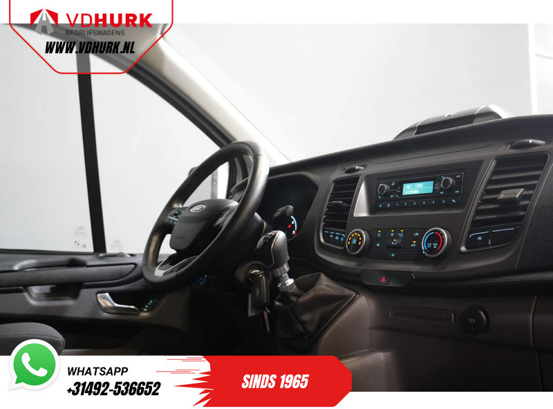 Ford Transit Custom 2.0 TDCI 130 pk L2 2.8t Trekverm./ Voorruit verw./ Cruise/ PDC V+A/ DAB - Furgoneta pequeña: foto 3 Ford Transit Custom 2.0 TDCI 130 pk L2 2.8t Trekverm./ Voorruit verw./ Cruise/ PDC V+A/ DAB - Furgoneta pequeña: foto 3
