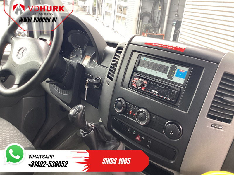Mercedes-Benz Sprinter 313 2.2 CDI L2H2 €9.922 Incl. BTW BPM VRIJ! EXPORT ONLY Combi/ 9 Persoons/ Kombi/ 9P/ Airco/ Rolstoellift - Minibús, Furgoneta de pasajeros: foto 3 Mercedes-Benz Sprinter 313 2.2 CDI L2H2 €9.922 Incl. BTW BPM VRIJ! EXPORT ONLY Combi/ 9 Persoons/ Kombi/ 9P/ Airco/ Rolstoellift - Minibús, Furgoneta de pasajeros: foto 3