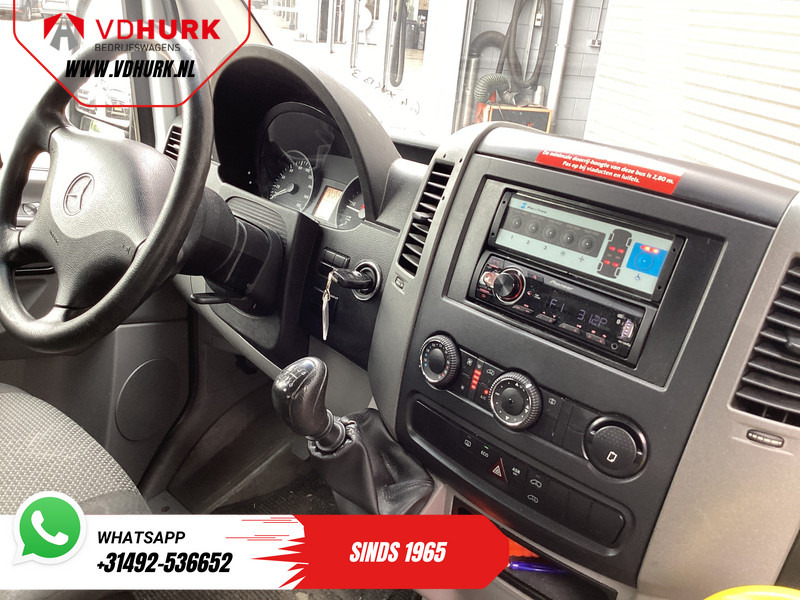 Mercedes-Benz Sprinter 313 2.2 CDI L2H2 €9.922 Incl. BTW BPM VRIJ! EXPORT ONLY Combi/ 9 Persoons/ Kombi/ 9P/ Airco/ Rolstoellift - Minibús, Furgoneta de pasajeros: foto 3 Mercedes-Benz Sprinter 313 2.2 CDI L2H2 €9.922 Incl. BTW BPM VRIJ! EXPORT ONLY Combi/ 9 Persoons/ Kombi/ 9P/ Airco/ Rolstoellift - Minibús, Furgoneta de pasajeros: foto 3