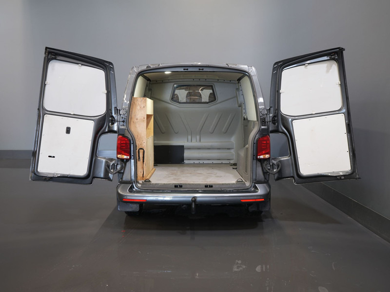 Volkswagen Transporter 2.0 TDI 150 pk DSG Aut. L2 DC Dubbel Cabine EXPORT ONLY LED/ Adapt.Cruise/ Standkachel/ Stoelverw./ Carplay/ Camera/ PDC/ LMV/ T - Furgón, Furgoneta combi: foto 5 Volkswagen Transporter 2.0 TDI 150 pk DSG Aut. L2 DC Dubbel Cabine EXPORT ONLY LED/ Adapt.Cruise/ Standkachel/ Stoelverw./ Carplay/ Camera/ PDC/ LMV/ T - Furgón, Furgoneta combi: foto 5