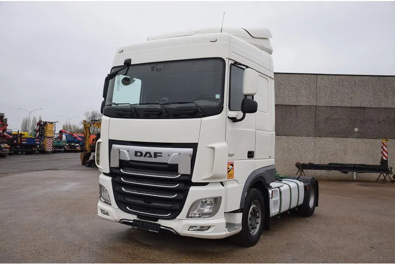 DAF XF 480 - Cabeza tractora: foto 2 DAF XF 480 - Cabeza tractora: foto 2