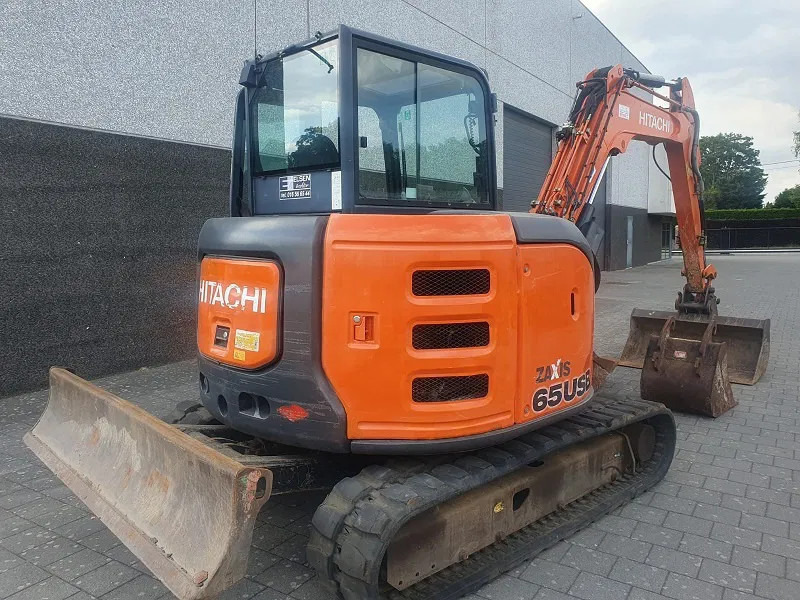 Hitachi ZX65 USB -5 A CLR - Excavadora de cadenas: foto 2 Hitachi ZX65 USB -5 A CLR - Excavadora de cadenas: foto 2