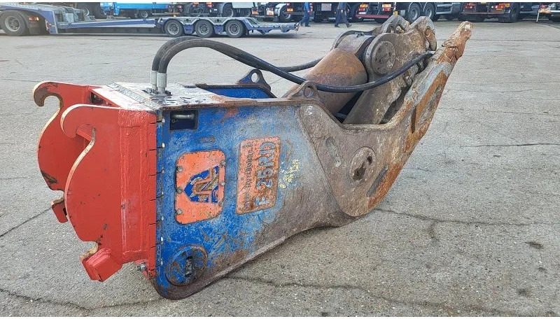 Trevibenne F25 RD DEMOLITION - Cizalla de demolición para Maquinaria de construcción: foto 5 Trevibenne F25 RD DEMOLITION - Cizalla de demolición para Maquinaria de construcción: foto 5