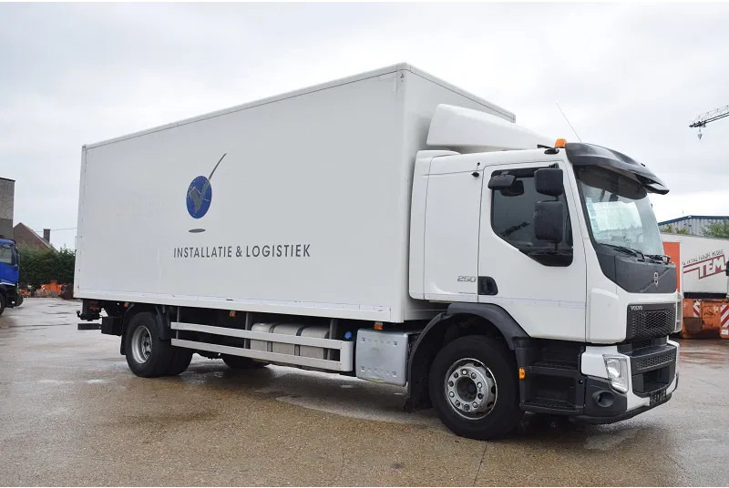 Volvo FE 250 - Camión caja cerrada: foto 5 Volvo FE 250 - Camión caja cerrada: foto 5