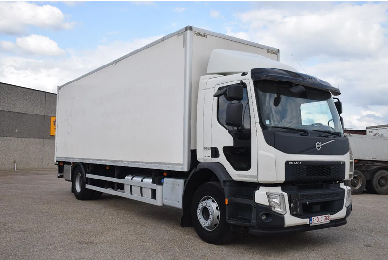 Volvo FE 250 - Camión caja cerrada: foto 3 Volvo FE 250 - Camión caja cerrada: foto 3