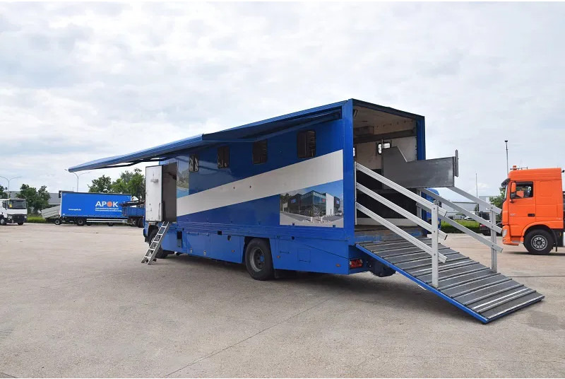 Volvo FL 250 - 19 ton ( 7 PAARDEN ) - Camión para caballos: foto 4 Volvo FL 250 - 19 ton ( 7 PAARDEN ) - Camión para caballos: foto 4