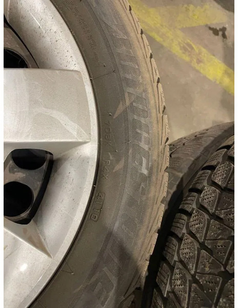 Bridgestone *Mercedes deksels met banden*205/55R16 - Neumáticos y llantas para Coche: foto 3 Bridgestone *Mercedes deksels met banden*205/55R16 - Neumáticos y llantas para Coche: foto 3