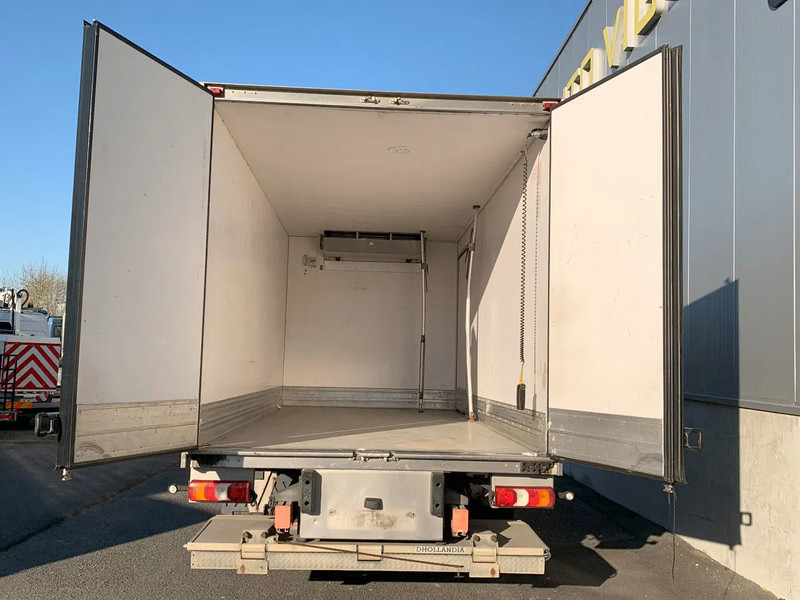 Mercedes-Benz Atego 1018 KOELING*Cruise control*Airconditioning*Geveerde bestuurdersstoel* - Camión caja cerrada: foto 5 Mercedes-Benz Atego 1018 KOELING*Cruise control*Airconditioning*Geveerde bestuurdersstoel* - Camión caja cerrada: foto 5