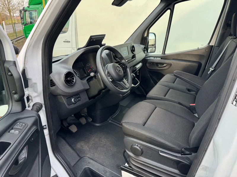 Mercedes-Benz Sprinter 315 L3H2*360°Camera*parktronic*cruise control*zetelverwarming* - Furgón: foto 3 Mercedes-Benz Sprinter 315 L3H2*360°Camera*parktronic*cruise control*zetelverwarming* - Furgón: foto 3