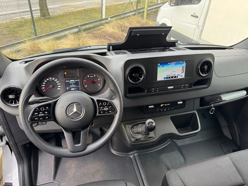 Mercedes-Benz Sprinter 315 L3H2*360°Camera*parktronic*cruise control*zetelverwarming* - Furgón: foto 4 Mercedes-Benz Sprinter 315 L3H2*360°Camera*parktronic*cruise control*zetelverwarming* - Furgón: foto 4